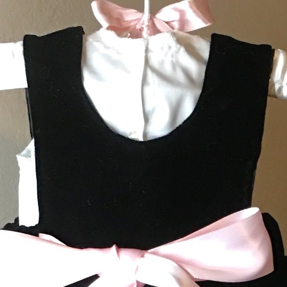 Elegant Grandma-Made 2-piece Layered Pinafore Velvet Baby Dress 👶🎀 - Picture 6 of 15